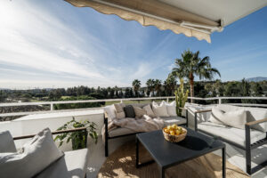 Stunning Golf View Property in Marbella. A Modern Penthouse Oasis in Nueva Andalucia!