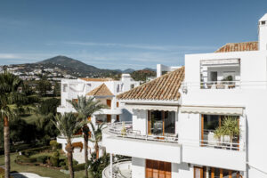 Stunning Golf View Property in Marbella. A Modern Penthouse Oasis in Nueva Andalucia!