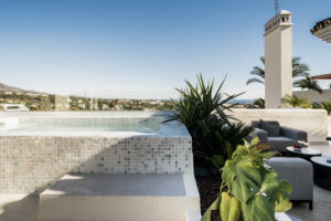 Exclusive Luxury Duplex Penthouse for sale in Marbella: Modern Elegance Meets Coastal Bliss