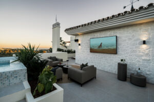 Exclusive Luxury Duplex Penthouse for sale in Marbella: Modern Elegance Meets Coastal Bliss