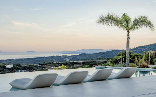 Stunning views that are typically found in properties on the real estate marketing in marbella