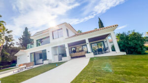 Luxury Villa in Marbella at Los Naranjos Golf. A gem of luxury real estate in Marbella with La Raya Spanish Properties Real Estate Agent in Marbella.