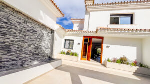 Luxury Villa in Marbella at Los Naranjos Golf. A gem of luxury real estate in Marbella with La Raya Spanish Properties Real Estate Agent in Marbella.